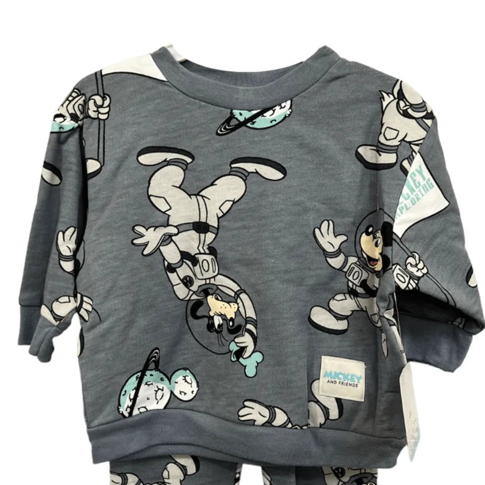 Disney Mickey & Friends Astronaut Mickey Mouse Sweatshirt size 4